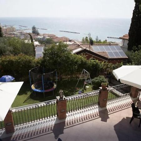 Dolcevita Rooms Arma di Taggia Luaran gambar